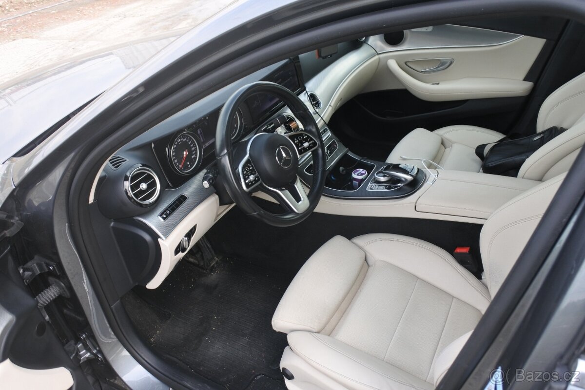 Mercedes E300de Kombi, 306 koní - 5