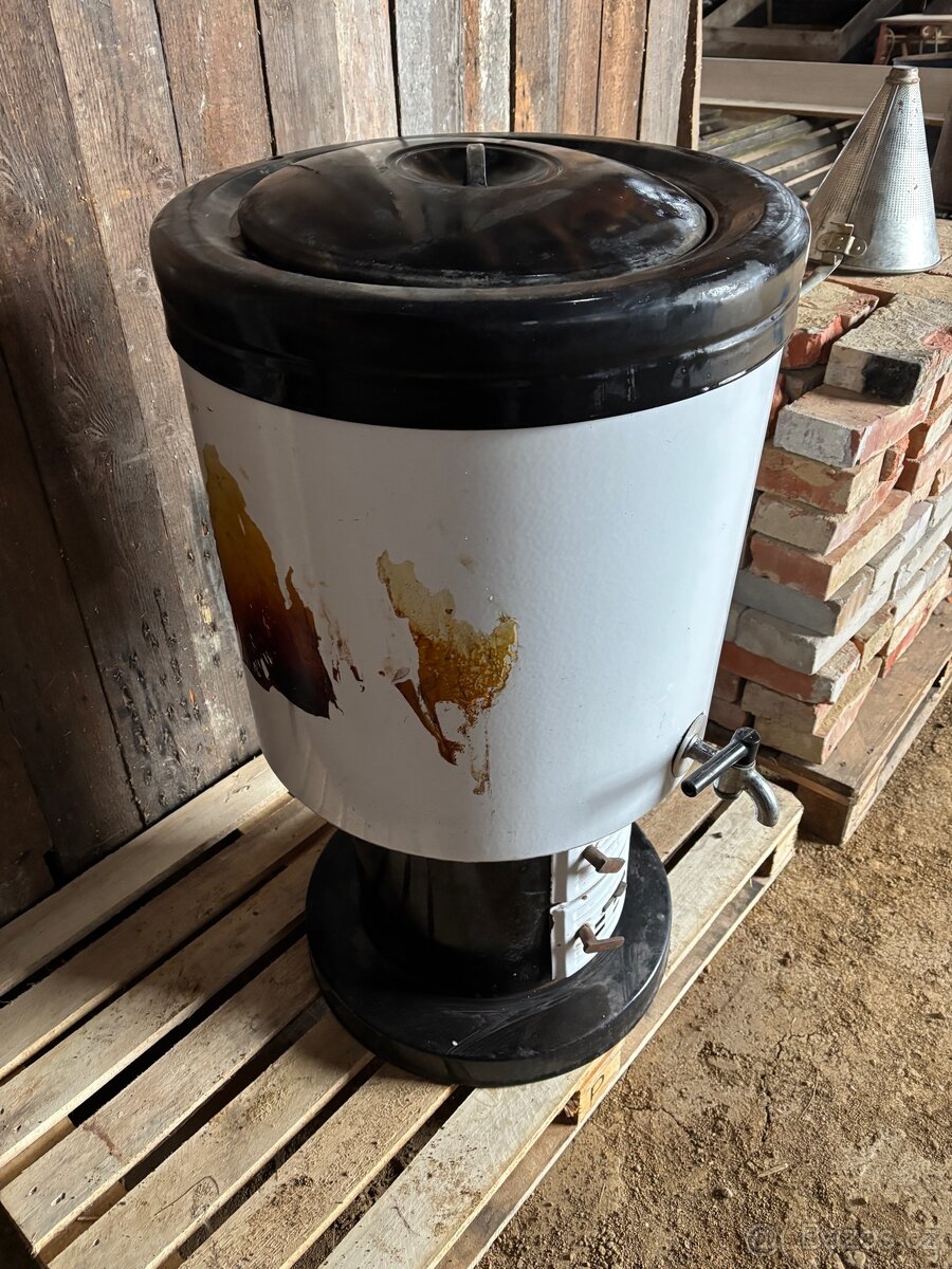 Kotel, pařák na vodu, brutar - 5