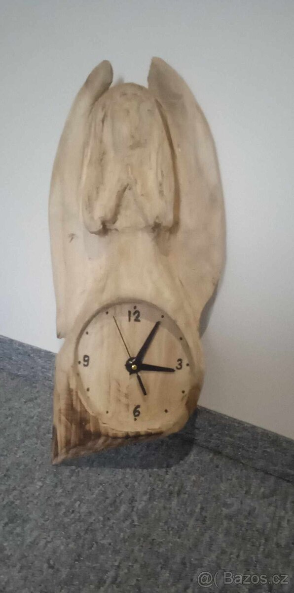 dřevěné sochy, vyřezávané hodiny - 5