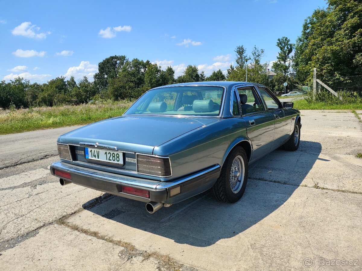 Jaguar XJ40, 1993, 4.0 - 5