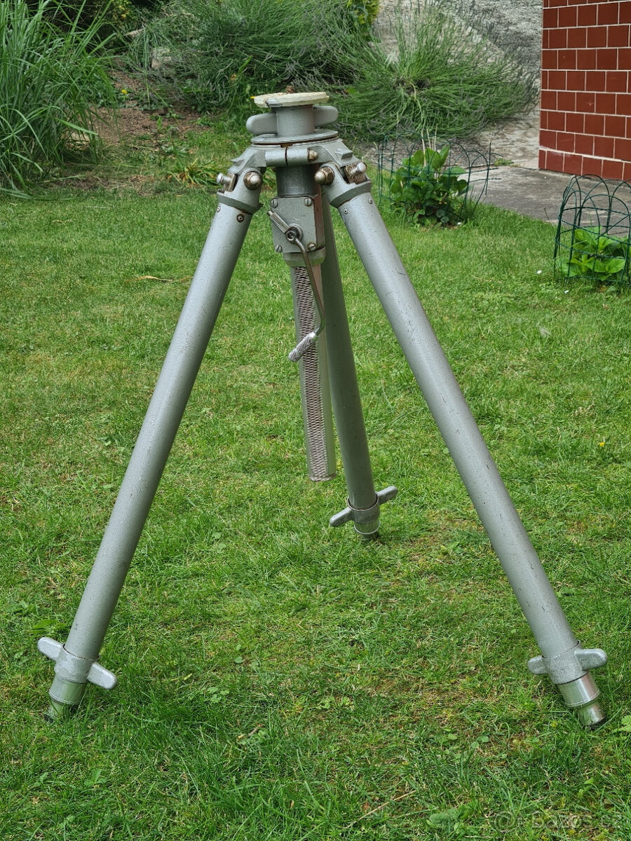 Velky stativ GITZO - 5