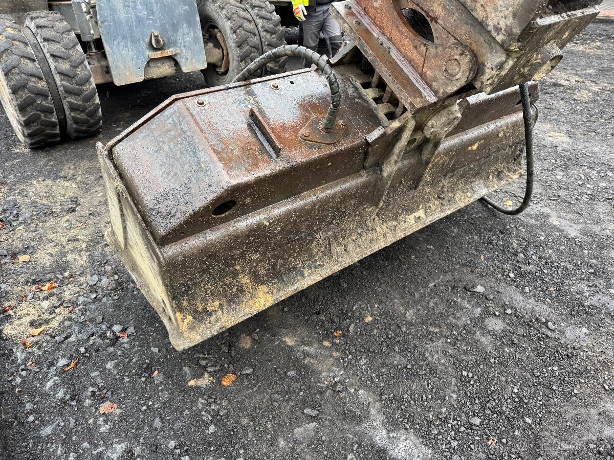 Hydraulická svahovka - 5