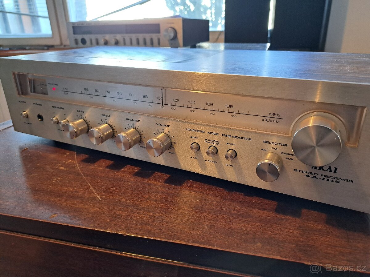 Receiver AKAI AA-1115 plně funkční - 5