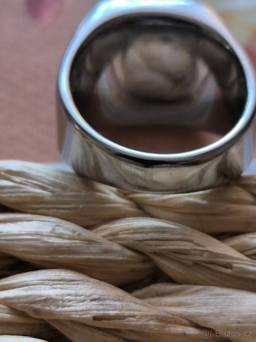 PRSTEN SNB VE STŘÍBRNÉ BARVĚ - 5