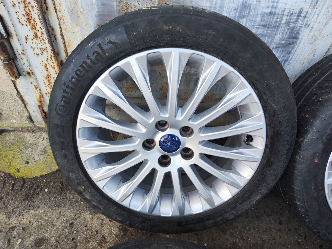 17"alu sada 5x108 origo Ford Focus 3 C-Max Mondeo 3 4 - 5
