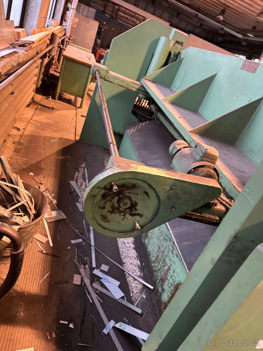 Prodám tabulové nůžky NTE 3150/10A - 5