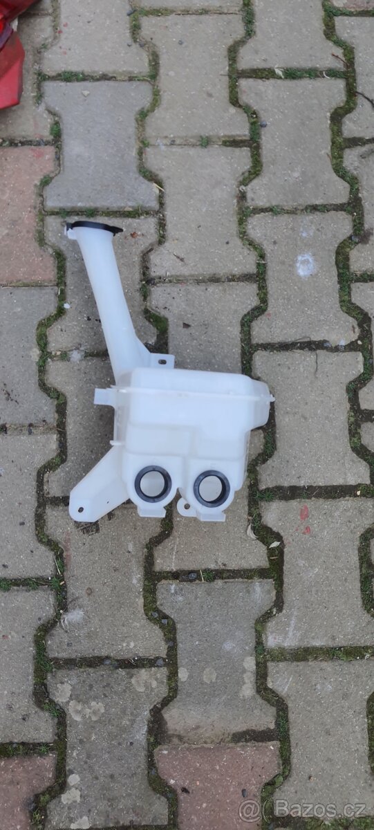 Náhradní díly Toyota Yaris - 5