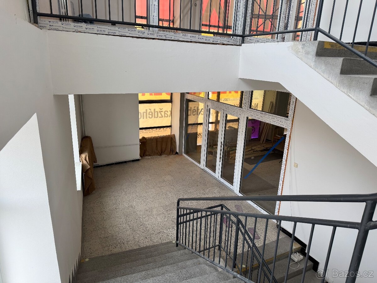 Pronájem nebytových prostor - 5