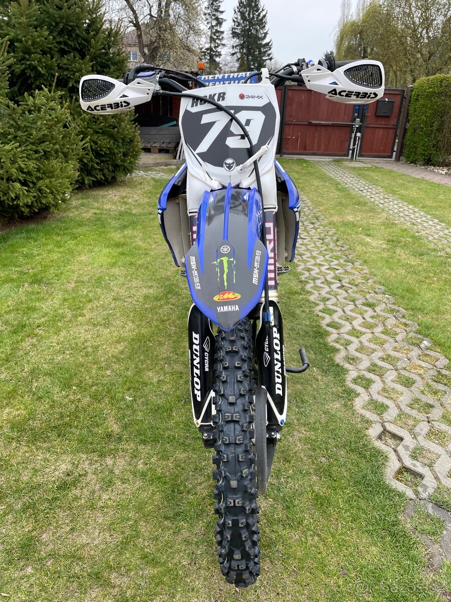 Yamaha YZF 450 - 5