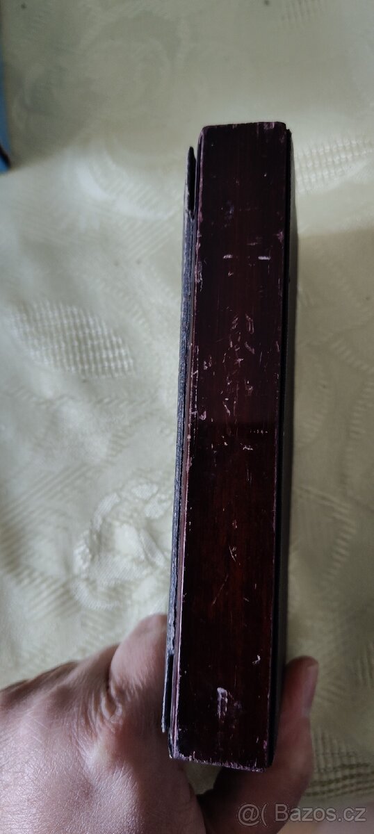 Etuje starožitná - 5