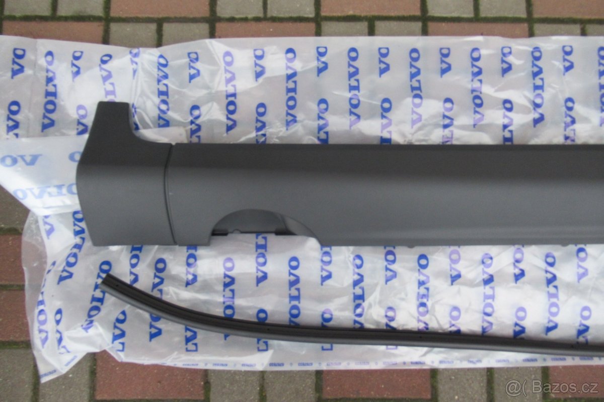 Volvo XC60 práh - 5