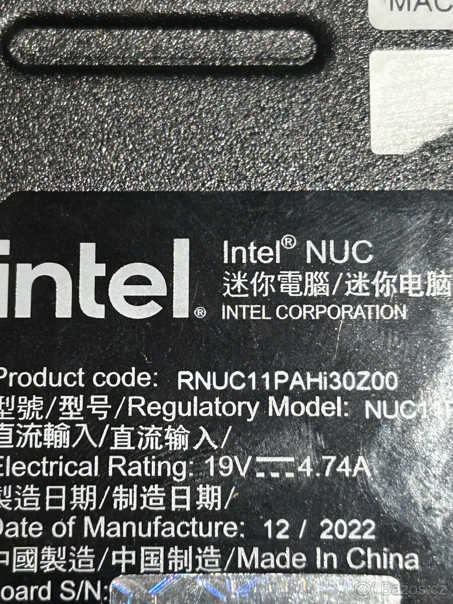 Intel NUC 11 i3 16GB 1TB NUC11PAHi30Z00 miniPC - 5