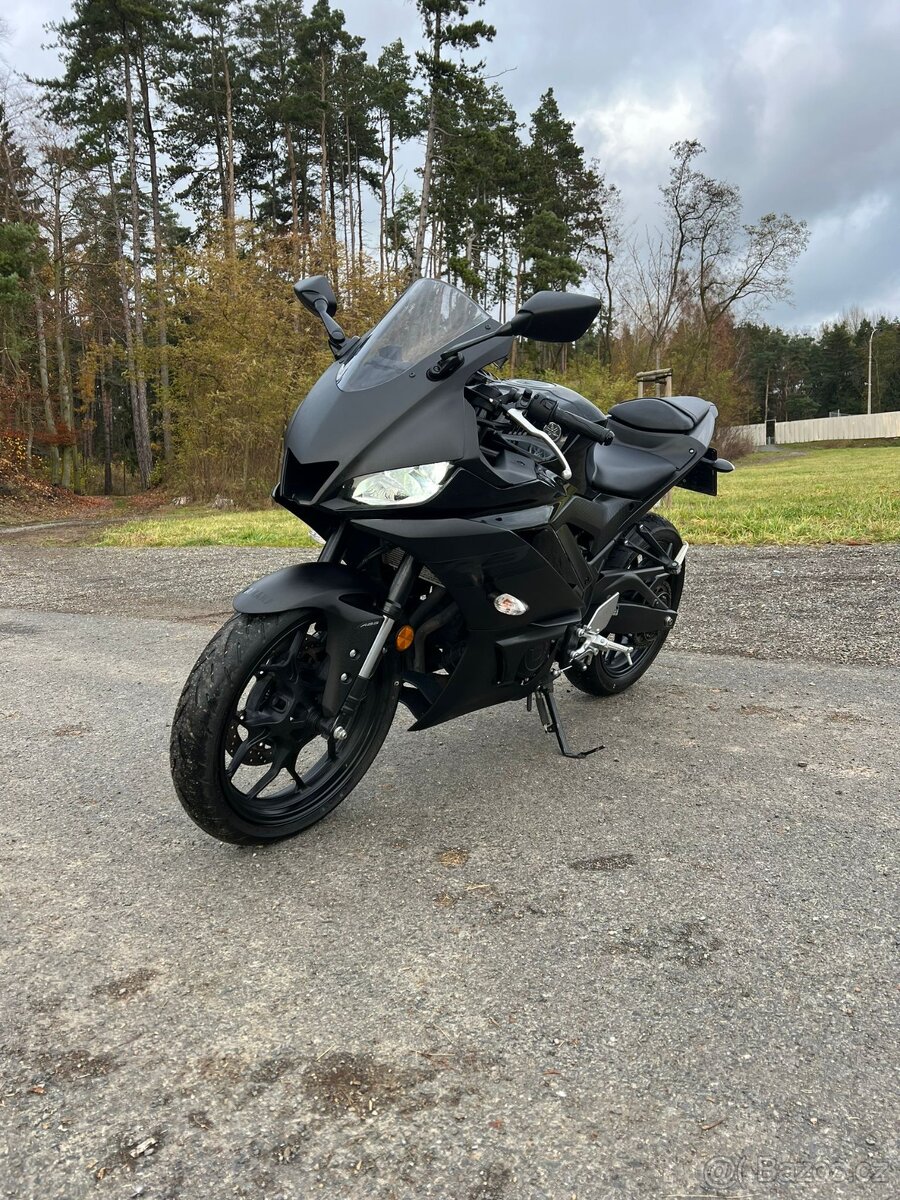 Prodám YAMAHA YZF-R3 2021 - 5