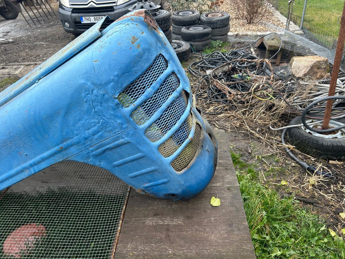 Prodám kapotu na Z 3011 - 5