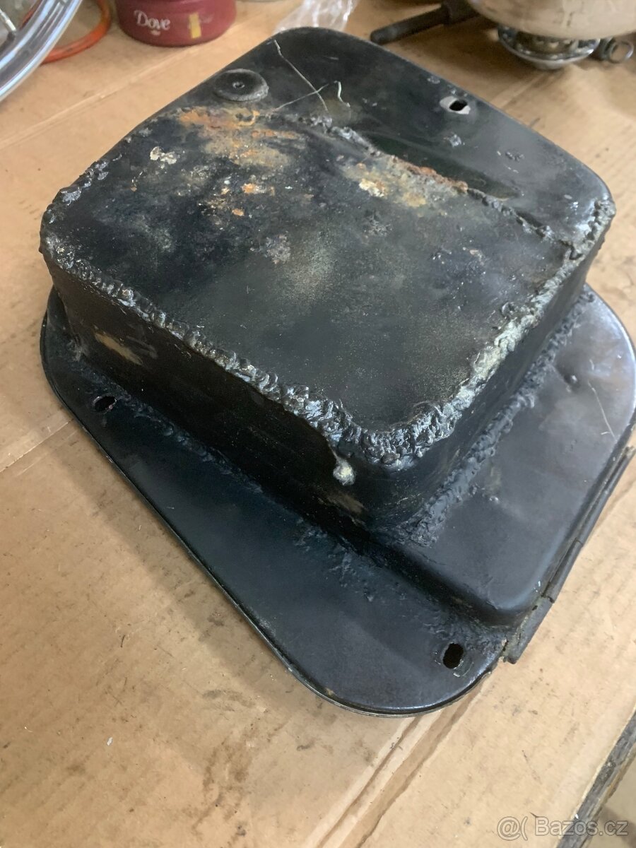 Jawa,čz kaslík akumutátoru - 5