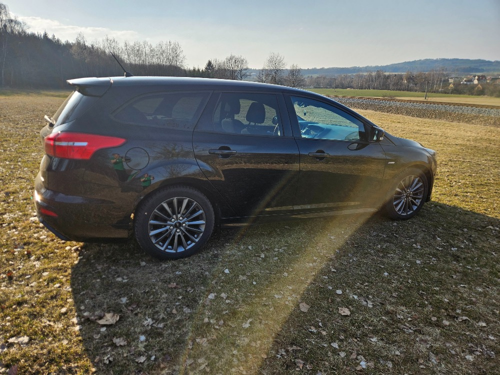 Ford focus ST Line - 5