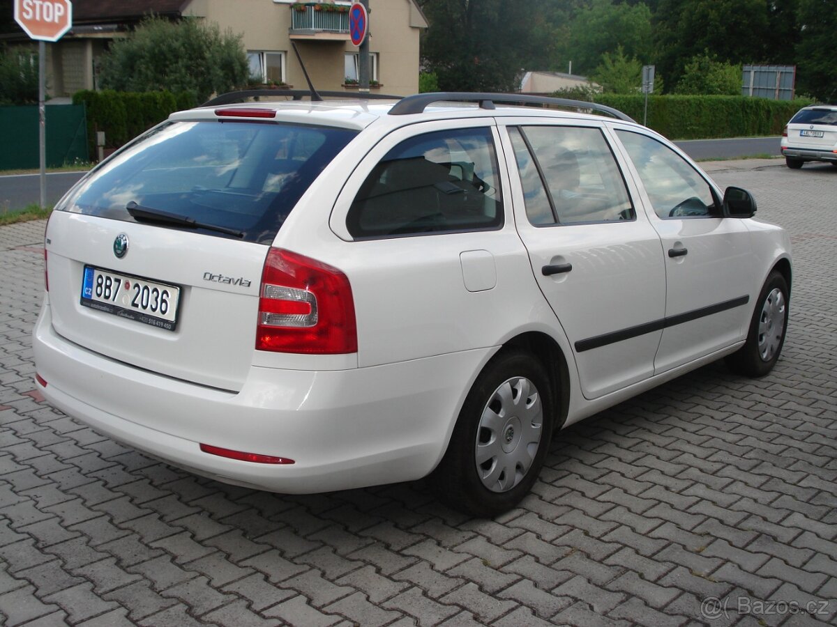 Škoda Octavia Kombi 1.6 TDI,SERVISKA - 5