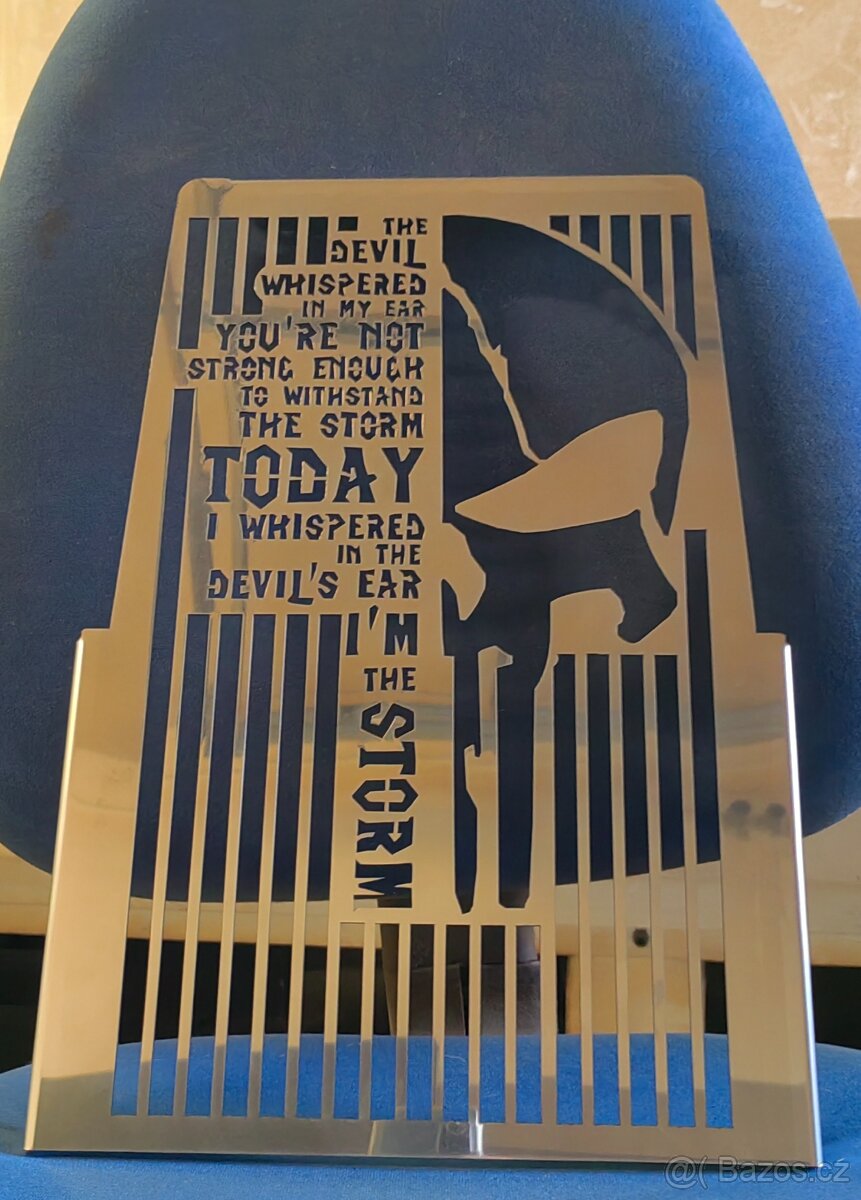 Indian Scout Bobber Kryt chladiče, Klakson, SPZ - 5