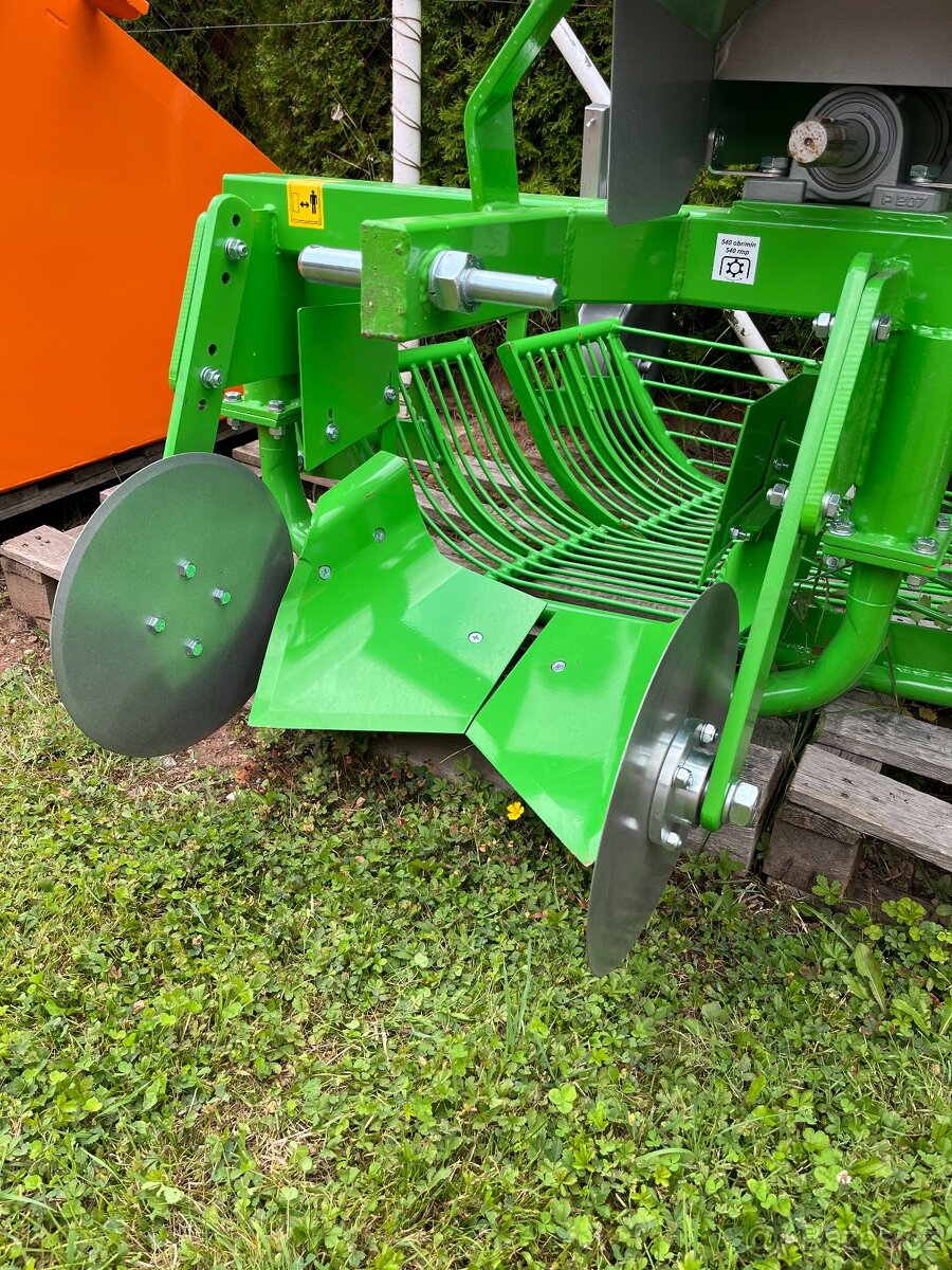 Vyorávač brambor BOMET Ursa vibrační-boční - 5