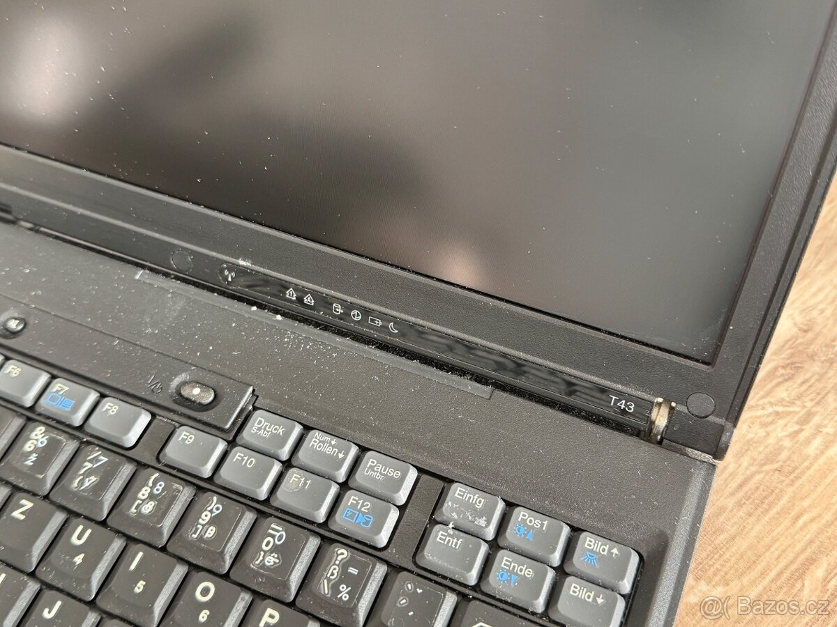 IBM ThinPad T43 na ND - 5