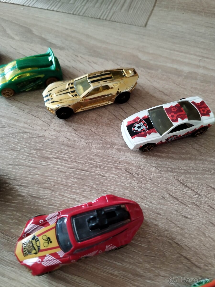 Hot wheels autíčka 36 ks - 5