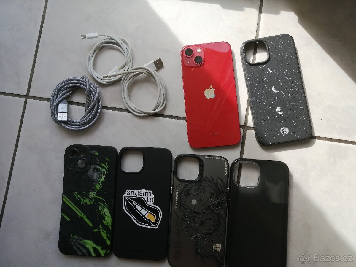 IPhone 13 červený - 5