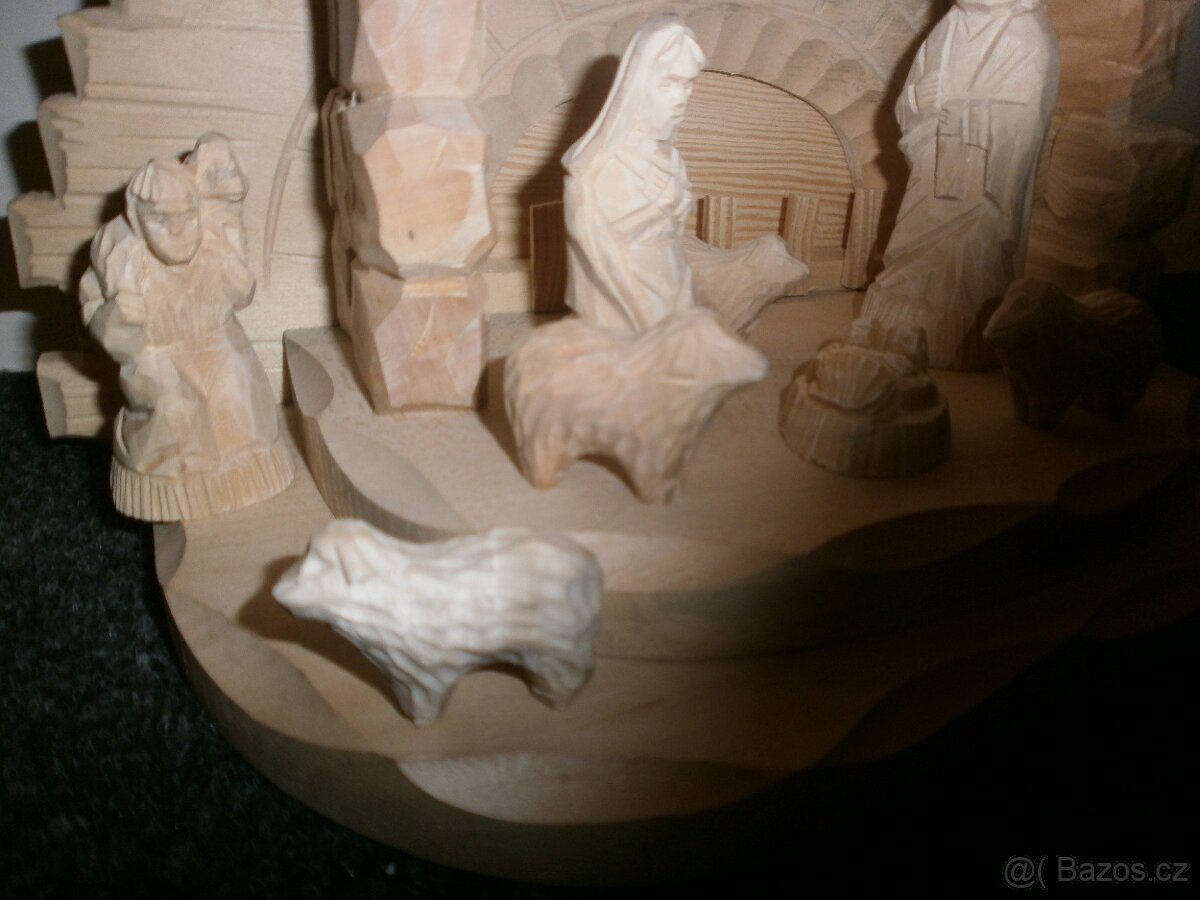 Dřevěný betlém 14B8 - 5