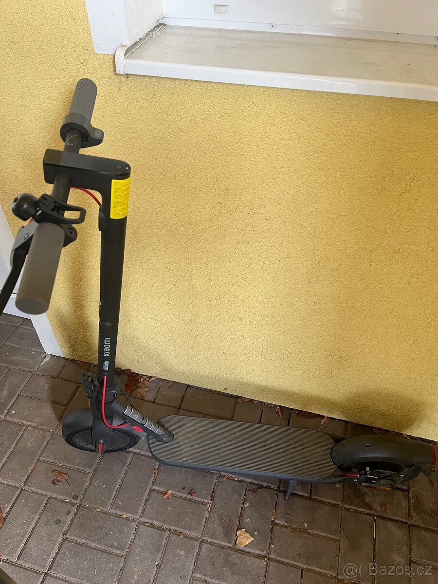Elektronická koloběžka Xiaomi Electric Scooter 4 EU - 5