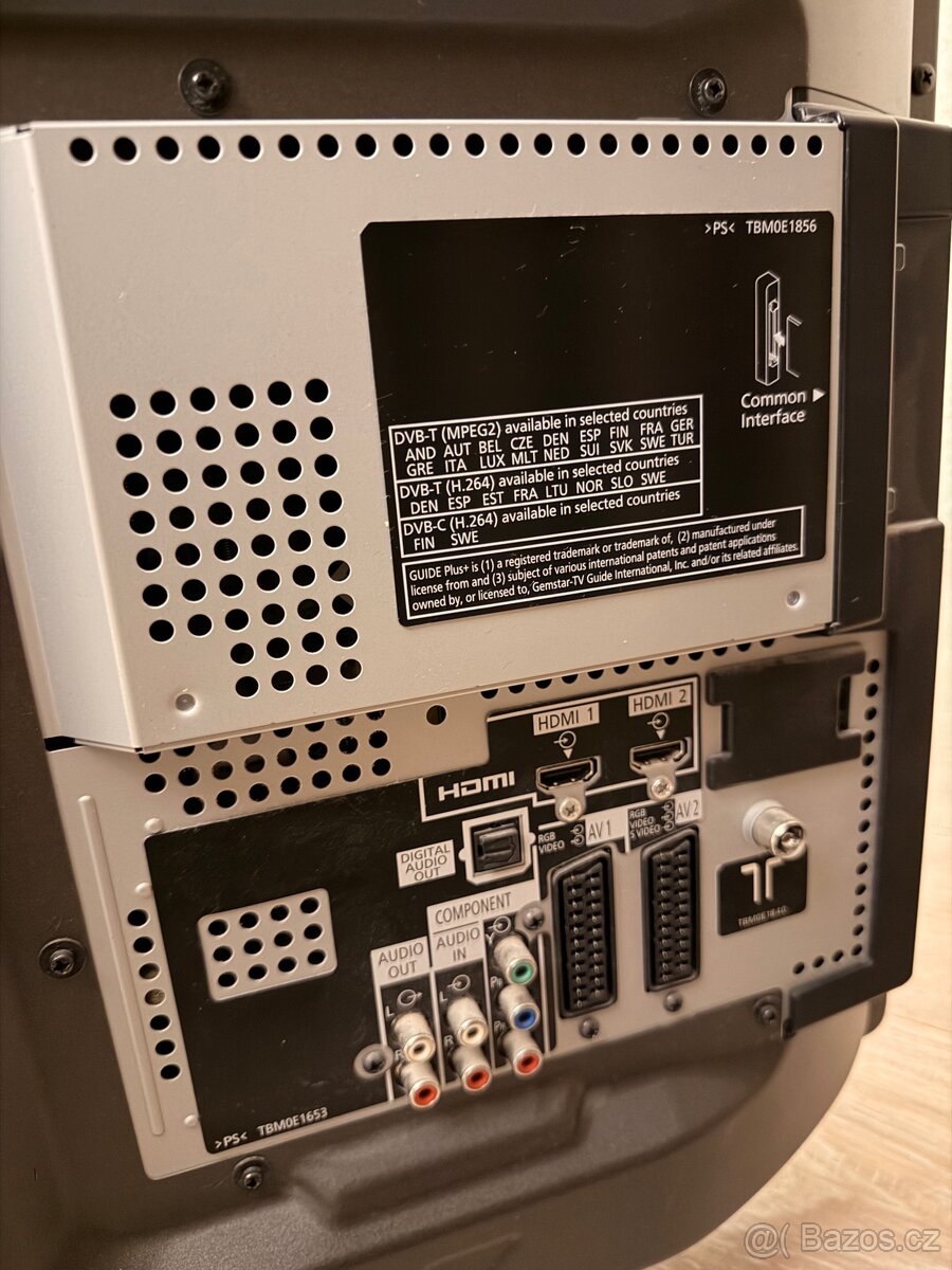 Televize 42" ~ 106cm Panasonic VIERA TX-P42S10E - 5