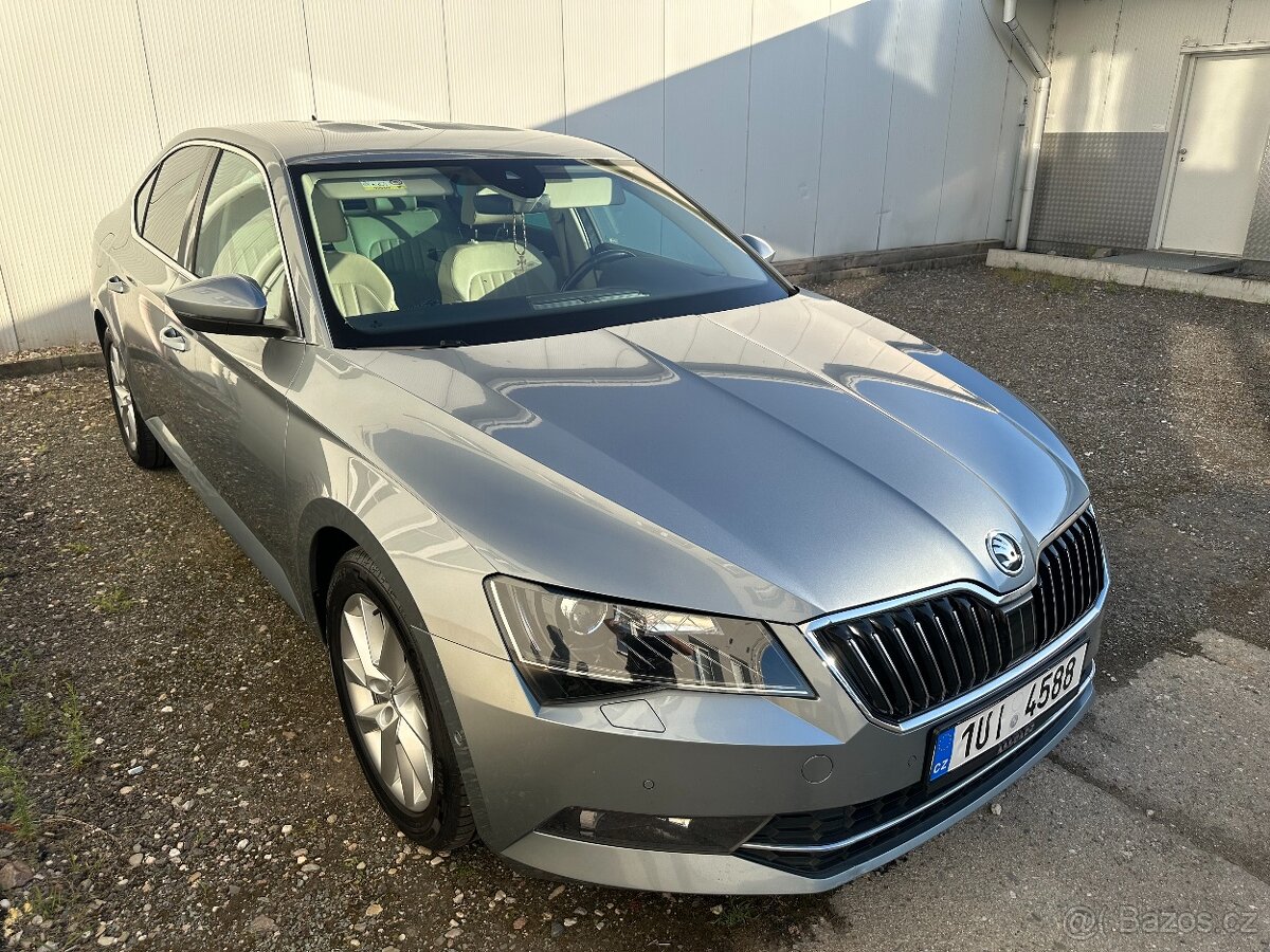 Škoda Superb III 1.4 TSI 110 kW, 2017, 6ti rychlostní manuál - 5