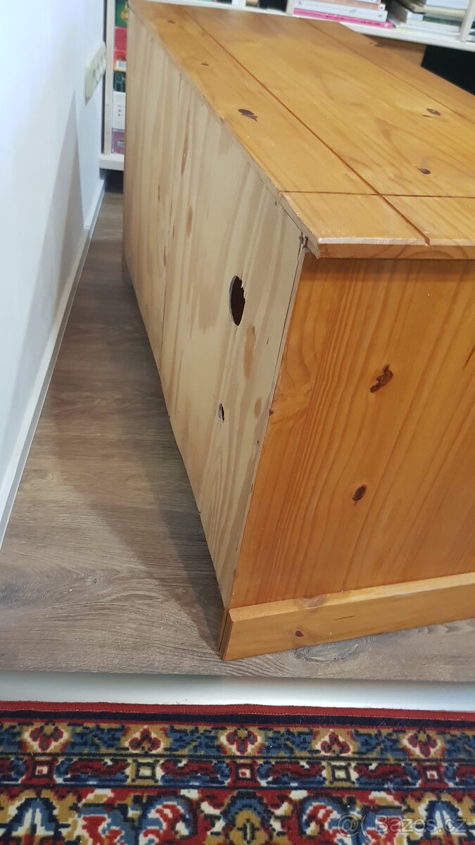Komoda - 5