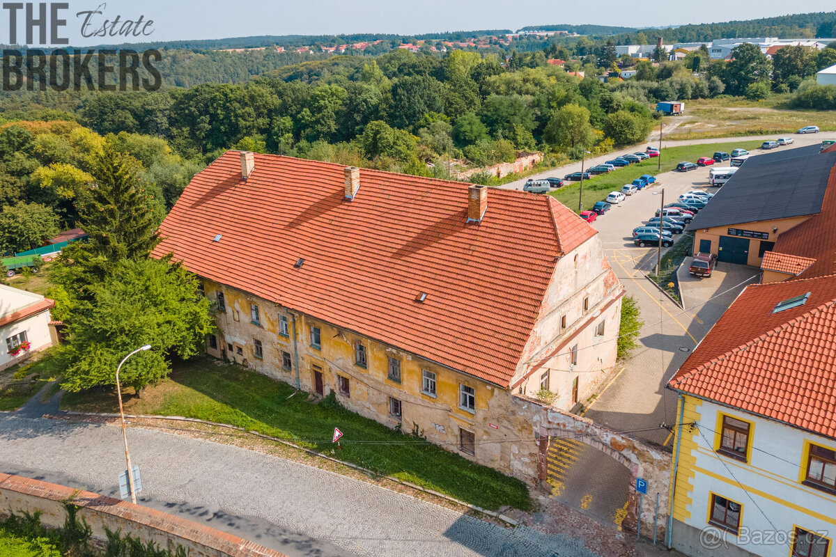 Prodej domu před rekonstrukcí, 579 m2, Kostelec nad Černými - 5