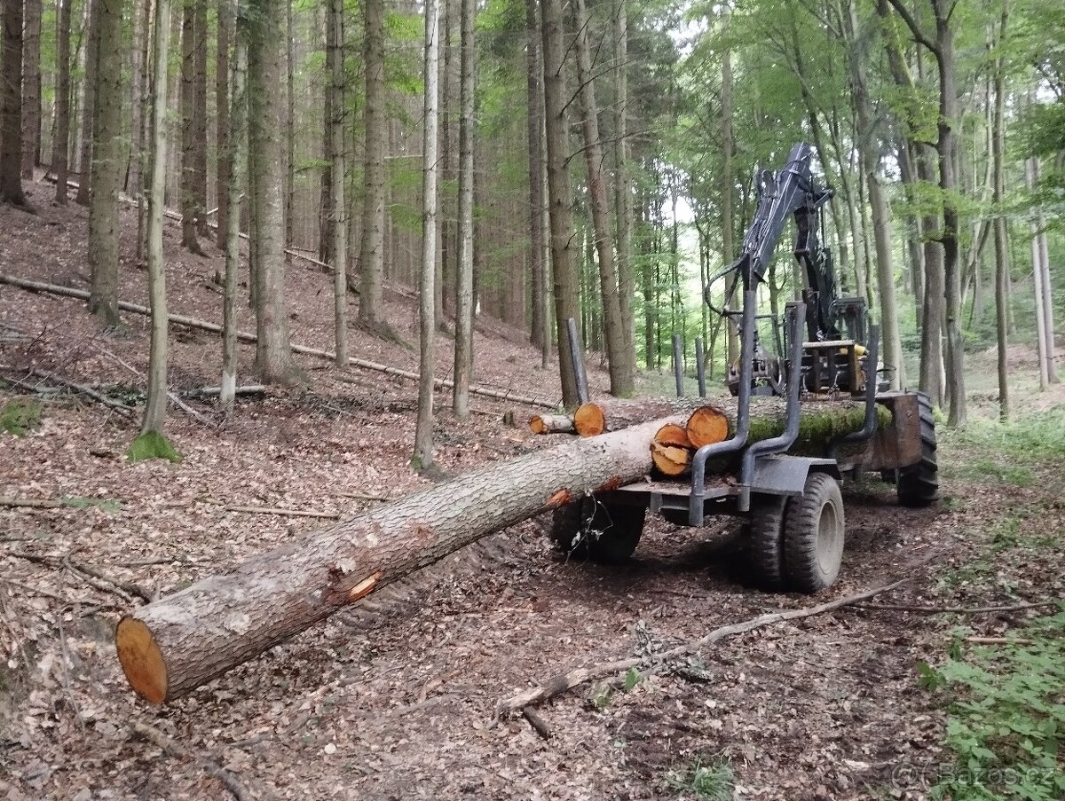 Vyvazeci vlek za traktor - 5