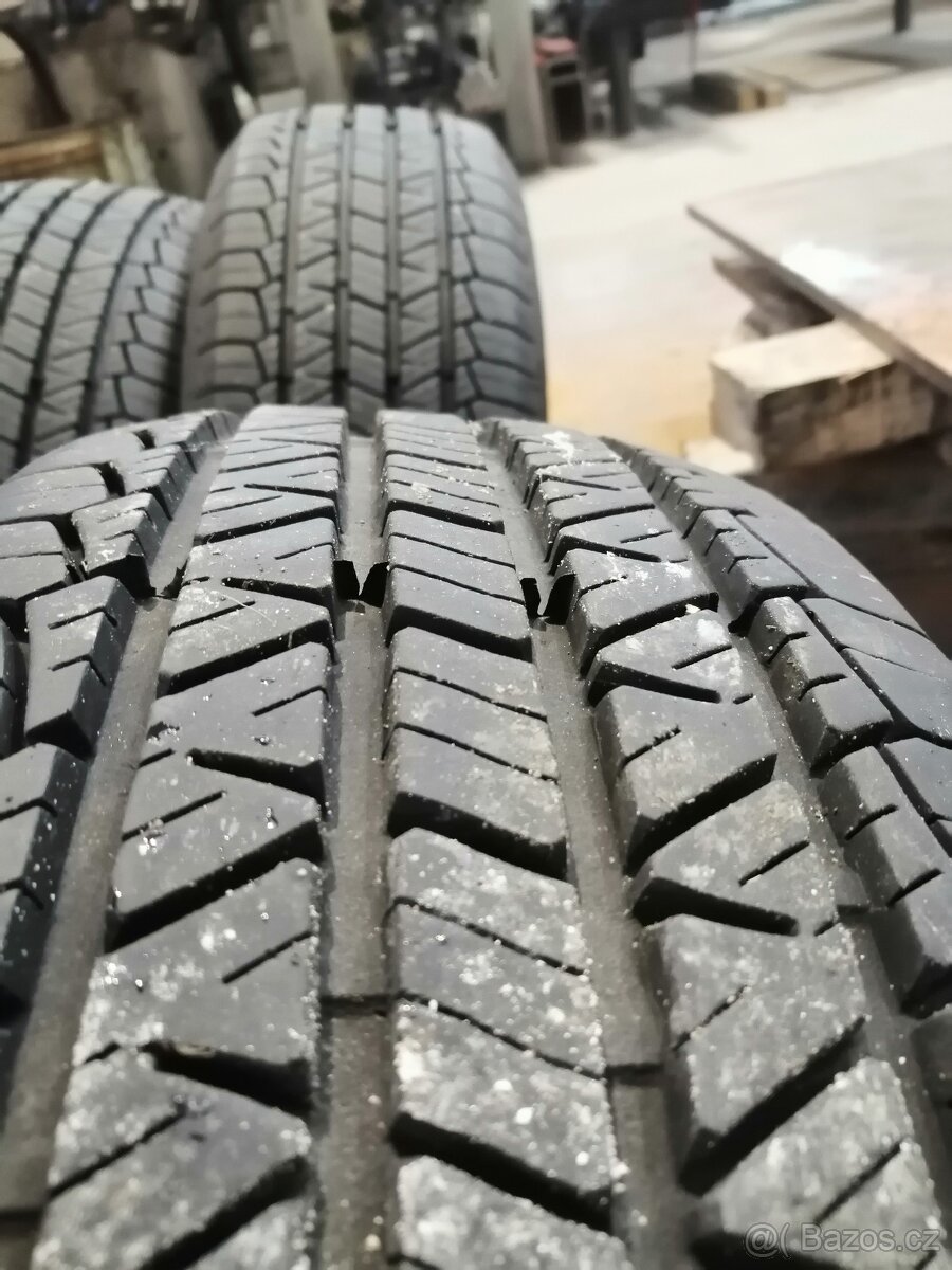 Pneu RIKEN 701 215/60 R17 SUV, 4X4 - 5