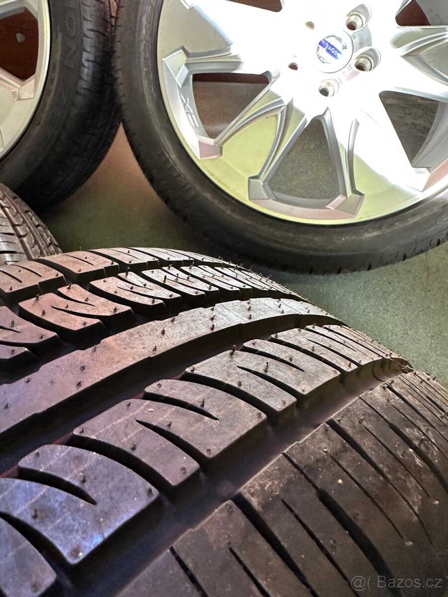 VOLVO XC70 ALU KOLA DISKY ERAKIR ORIG 5X108 R19 - 5