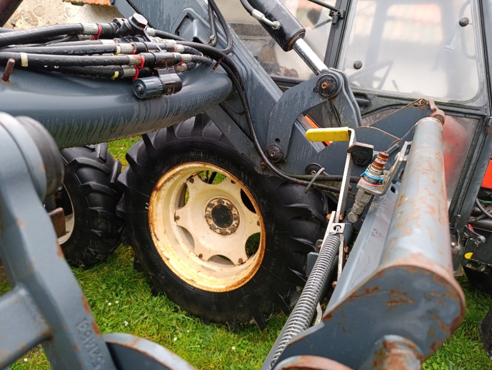 čelní nakladač Quicke - 5