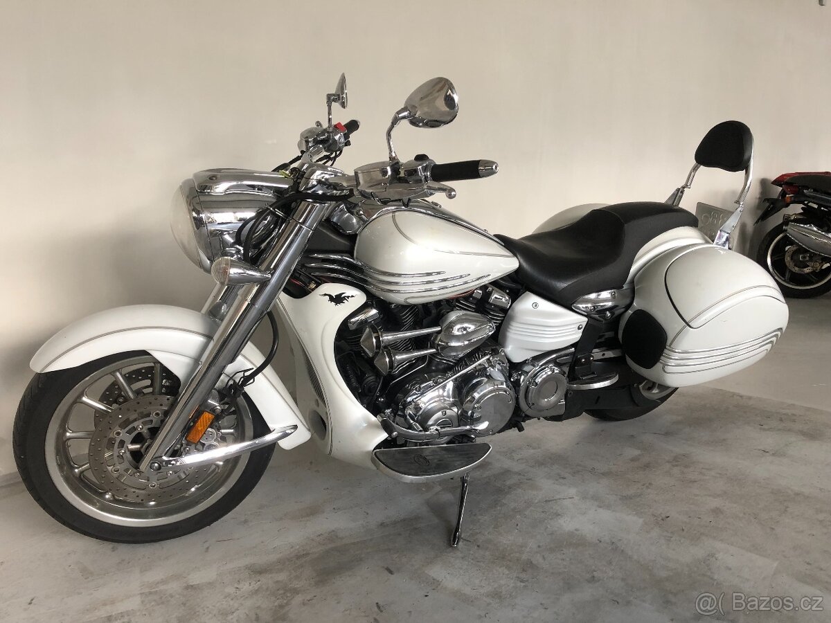 Yamaha XV 1900 Midnight Star - 5