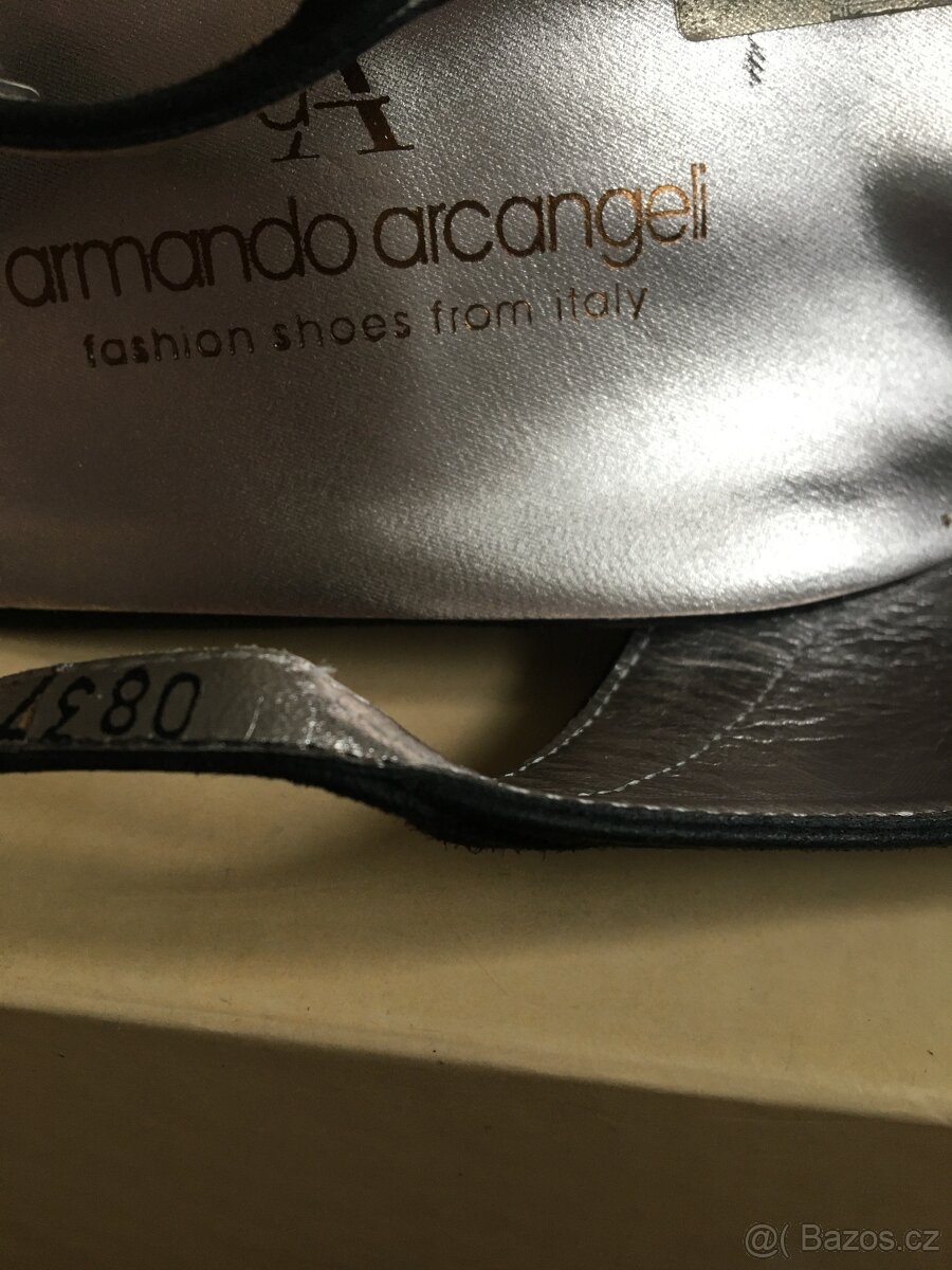 Nové italské semišové lodičky vel.38 - 5