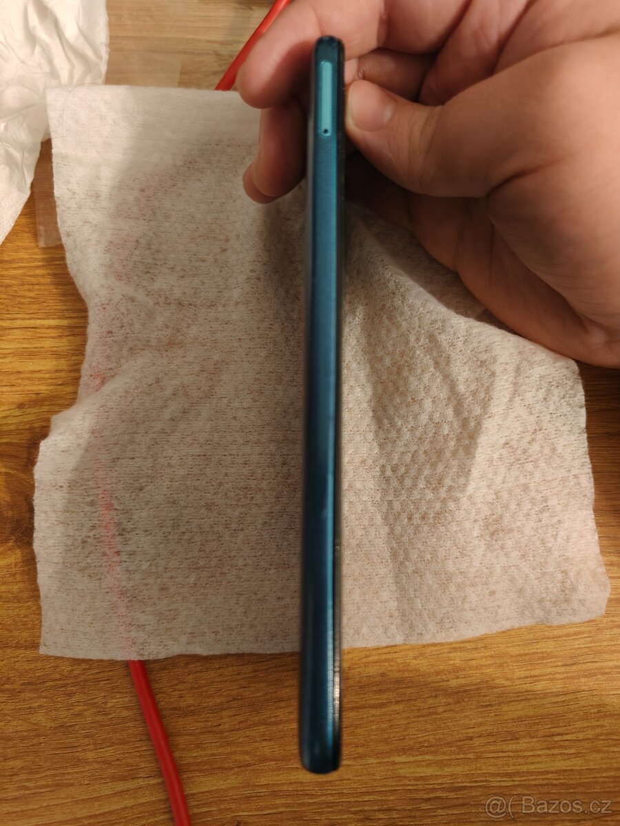 Motorola e20 3/32gb - 5