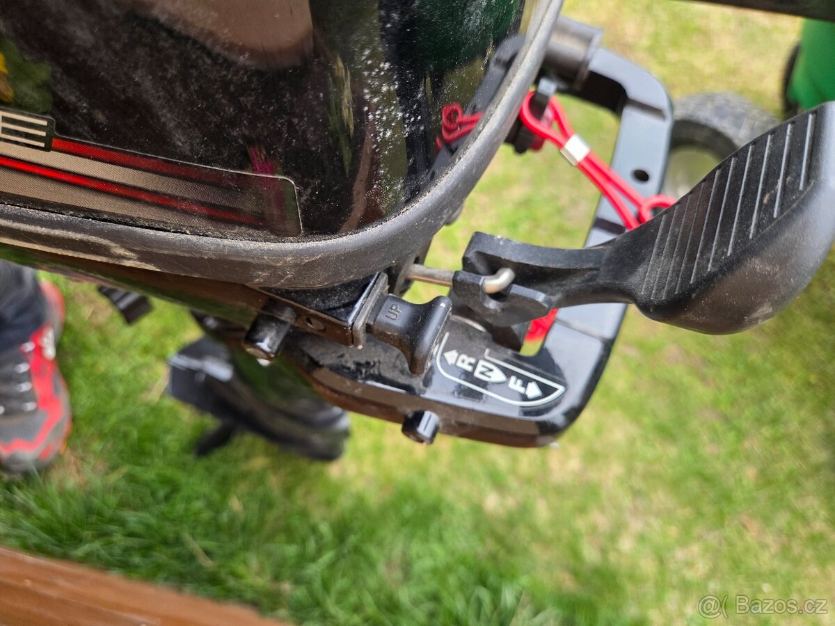 Nafukovací člun s motorem - 5