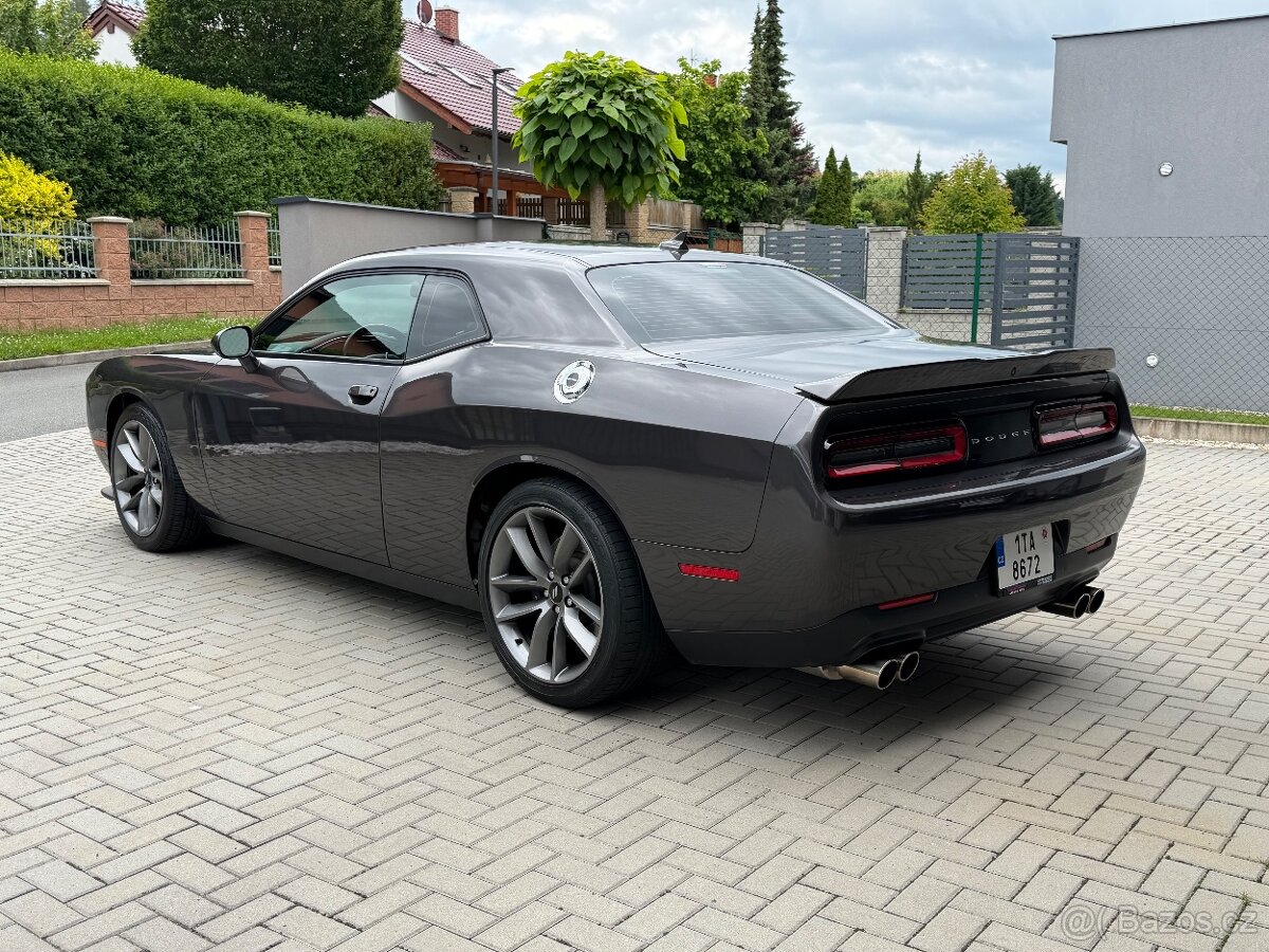 Dodge Challenger R/T 5.7 HEMI V8 375 HP, 2021 - 5