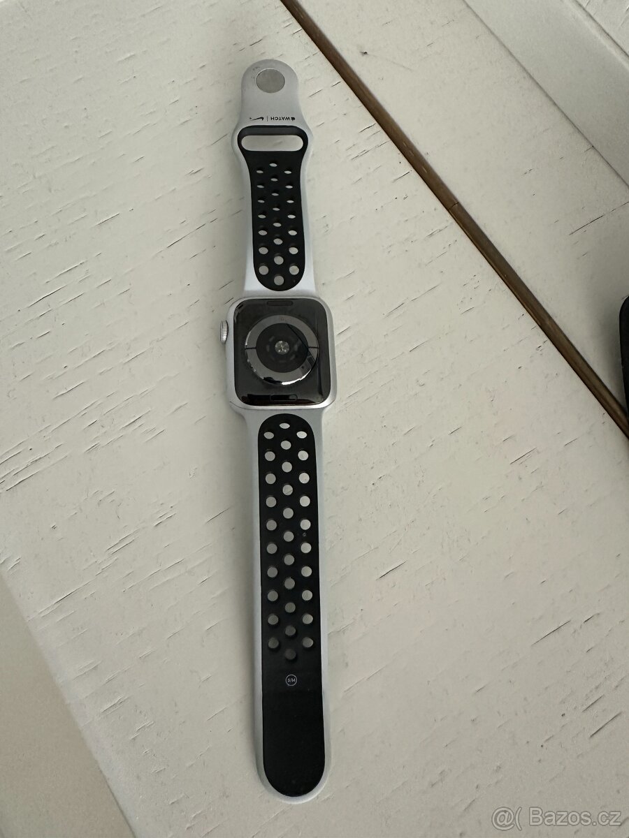apple watch NIKE S4 (40 mm) - 5