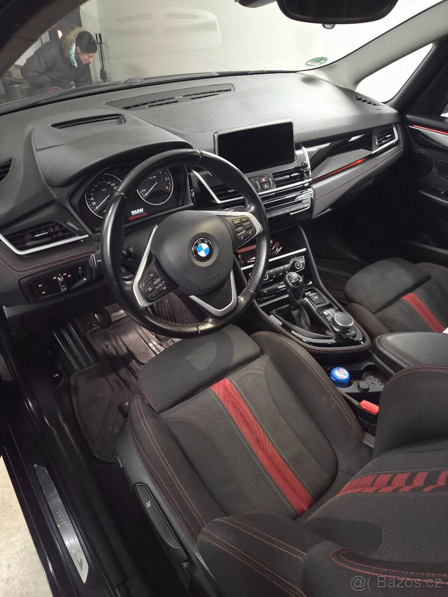 BMW grand tourer - 5