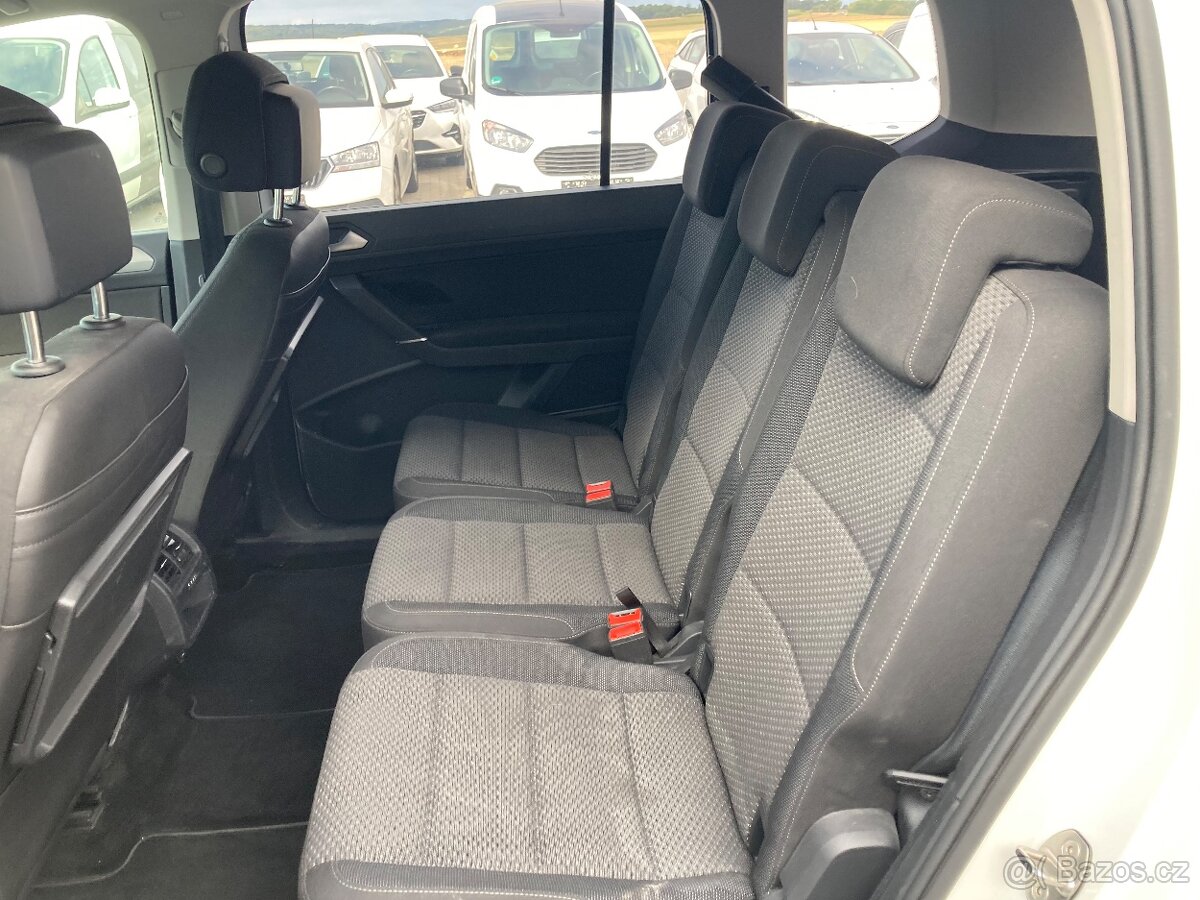 Volkswagen Touran 2.0 tdi Dsg - 5