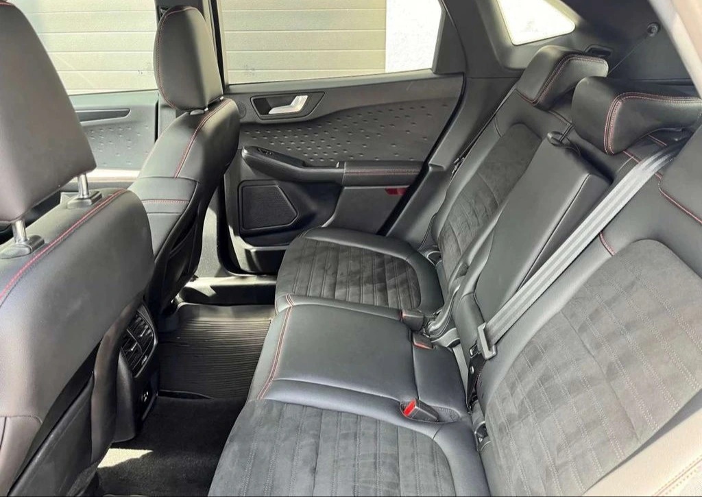 Ford Kuga, ST-Line X, 2.0 140 kW, AWD, ČR - 5