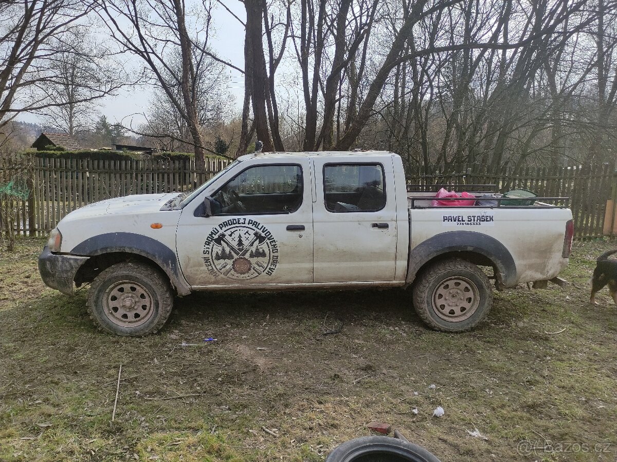 Nissan Navara d22 2.5 98kw - 5