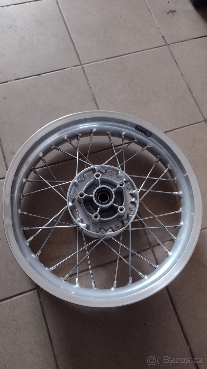 Triumph Thruxton 1200r - 5