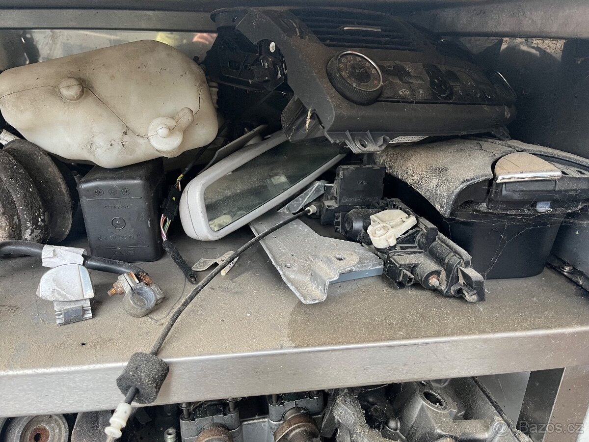 w211 mercedes e320 e500 - 5