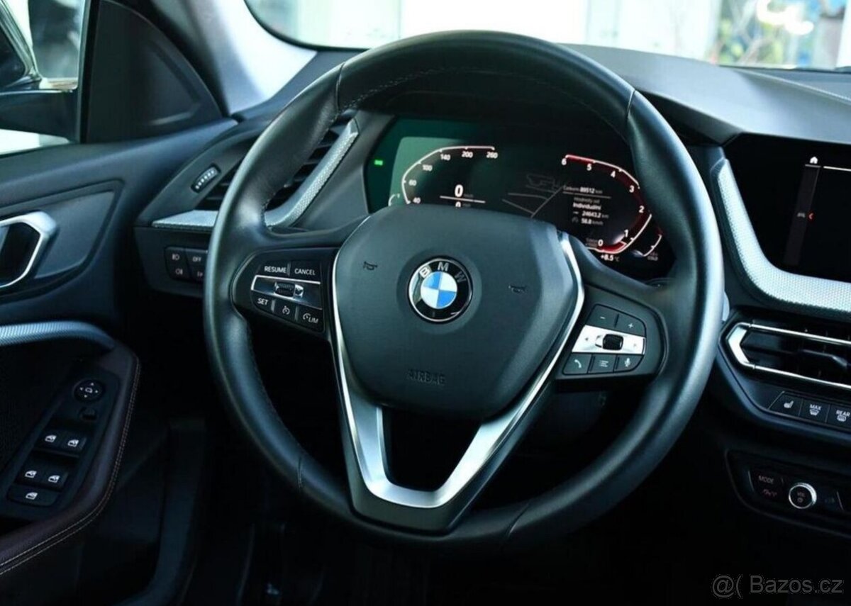 BMW Řada 2 218d HUD ČR - 5