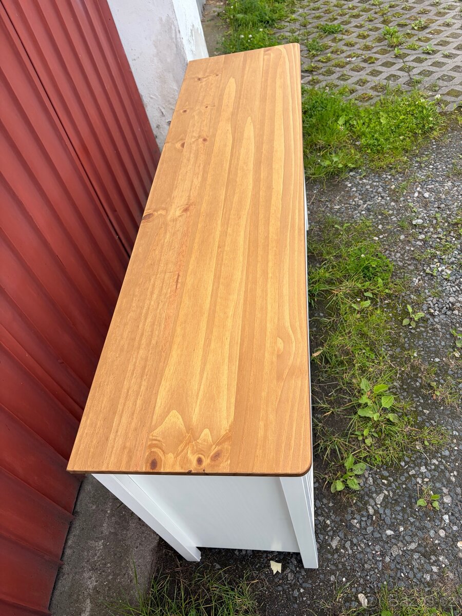 Masivní komoda Bruna 150 cm - 5